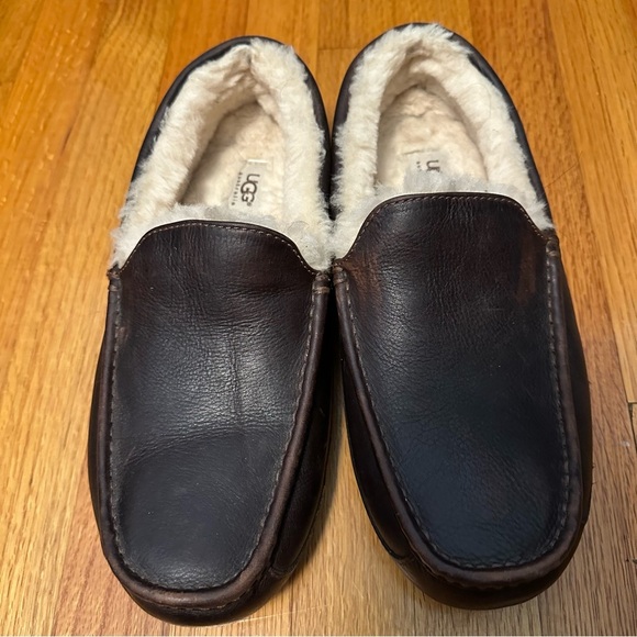 UGG Ascot Size 12 Brown Suede Leather Sheep Skin Slippers Moccasins Shoes - Picture 1 of 8